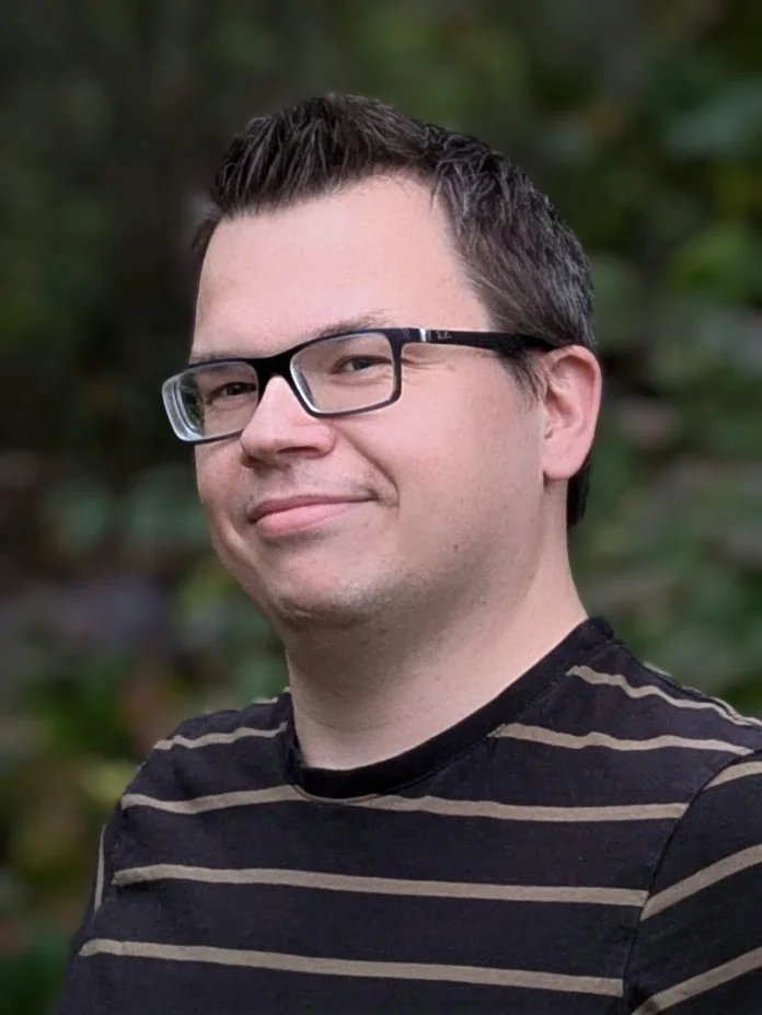 Portraitbild Steven Grass